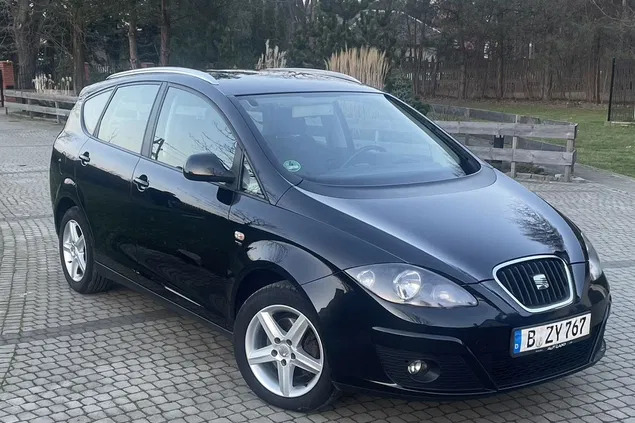 seat Seat Altea XL cena 25900 przebieg: 174000, rok produkcji 2012 z Radom